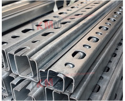 С-профиль перфорированный К110 80x40x2000-2,5 мм, горячеоцинкованный