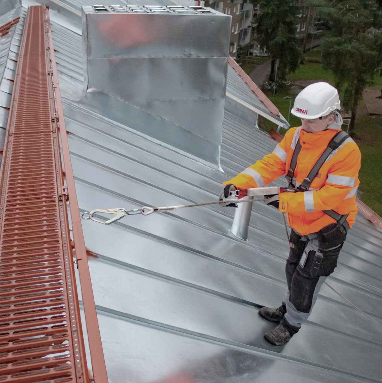 Снегозадержатели на мягкой кровле