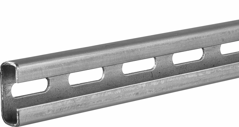 Перфорация C-профиля: отверстия/пазы и зоны крепления