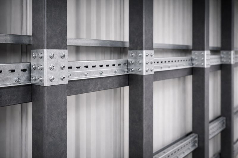 L-образный профиль для монтажа — пример узла (заглушка под замену)