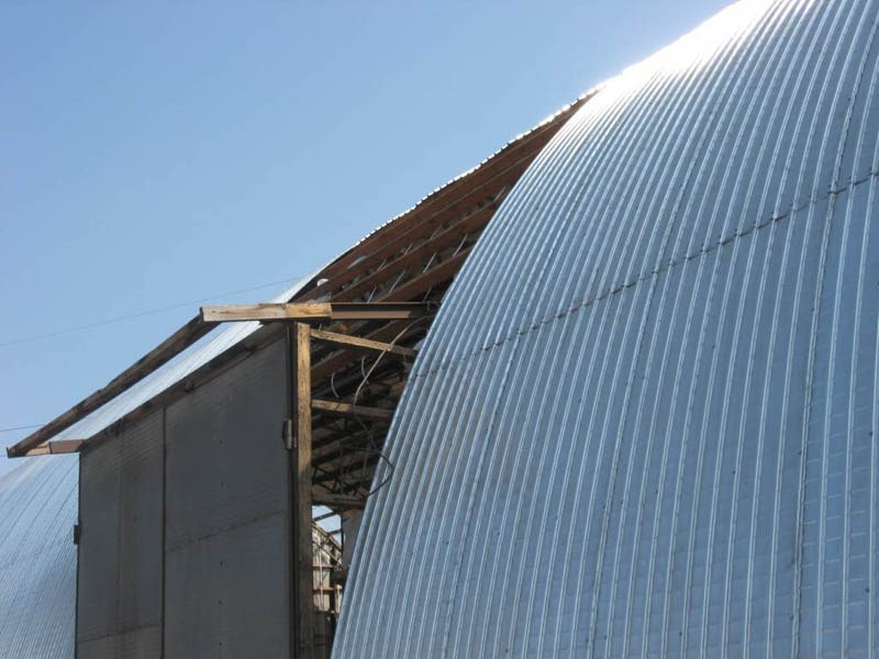 Узел крепления и примыкания (крупный план) — заглушка (замените на своё фото)