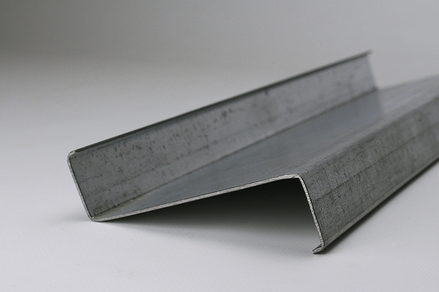 Z-образный профиль ЛСТК оцинкованный