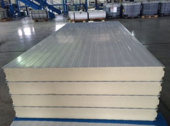 Защитная облицовка ППУ-панелей